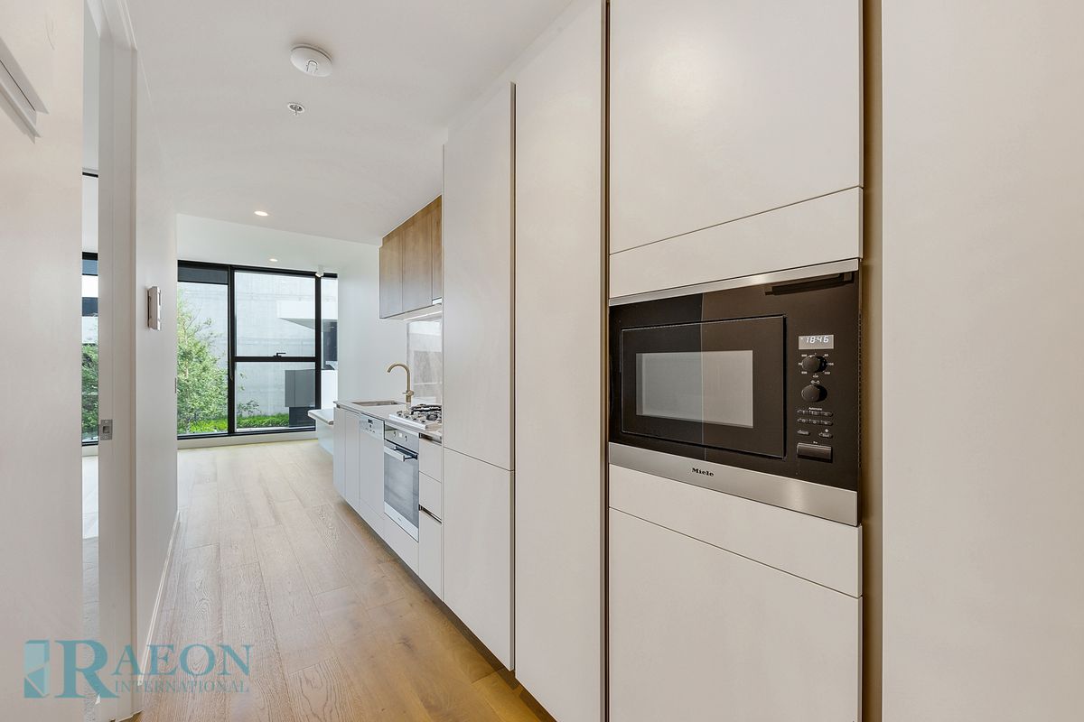 3203/23 Mackenzie Street, Melbourne