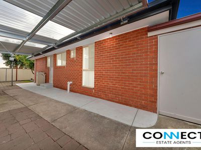 1 / 8 Hayes Road, Hampton Park