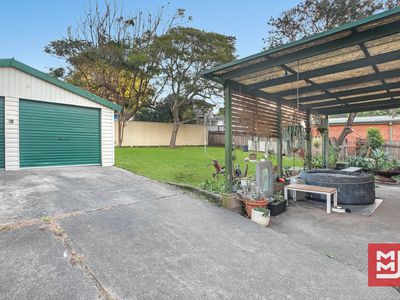 80 Bradman Avenue, Warilla