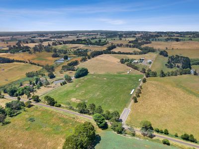 254 Newtons Lane, Trentham