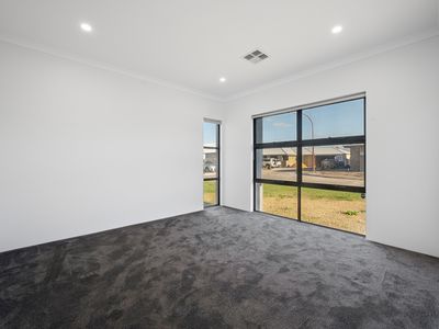 12 Chapman Way, Gosnells