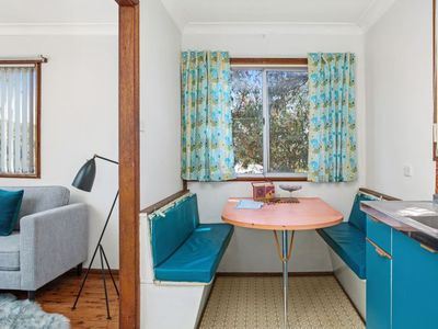 8 Woodlawn Avenue, Burrill Lake