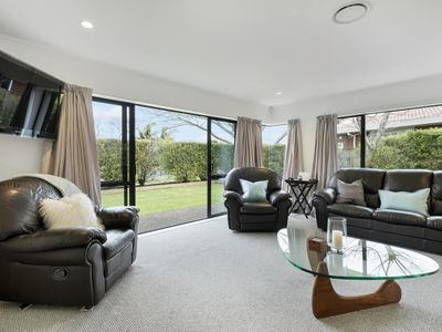 9 Suncrest Drive, West Harbour