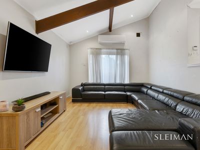 6 McGrath Close, Kealba