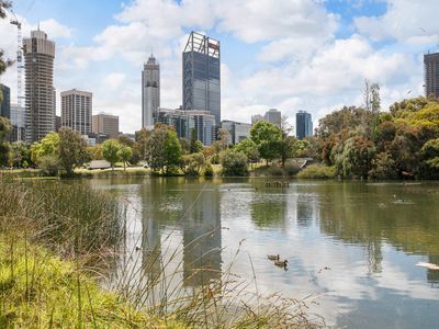 307 / 112 Mounts Bay Road, Perth