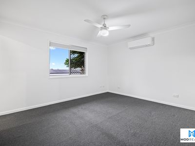 1 / 13 Phoenix Court, Churchill