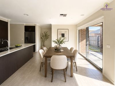 17 Allunga Way, Werribee