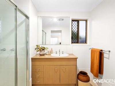 11 Equinox Street, Berrinba