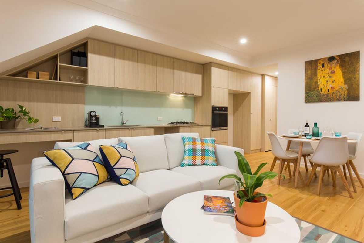 1 / 8 Salisbury Road, Rivervale