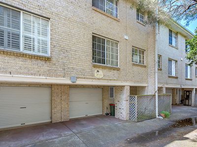 4 / 13 Bank Street, Wollongong