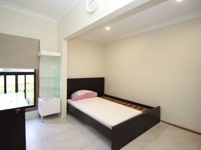 12B Metella Road, Toongabbie