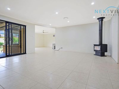 48 Hargreaves Circuit, Metford