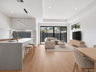 2C Auriel Way, Valley View