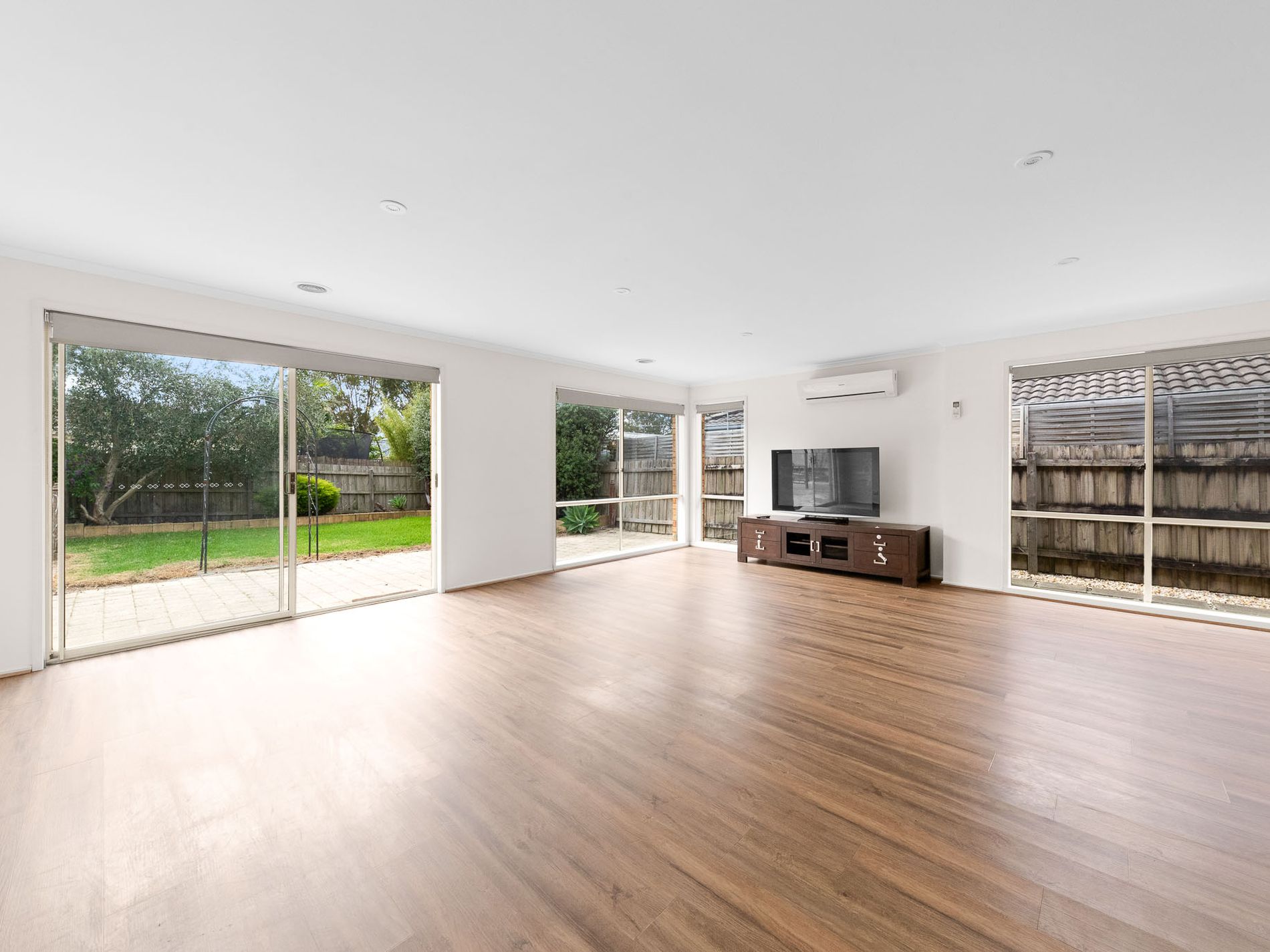 9 Sirens Place, Hallam