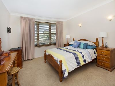 2 Porter Avenue, Mount Warrigal