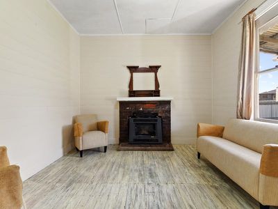 8 Johnston Street, Parattah