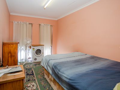 1 Deerness Way, Armadale