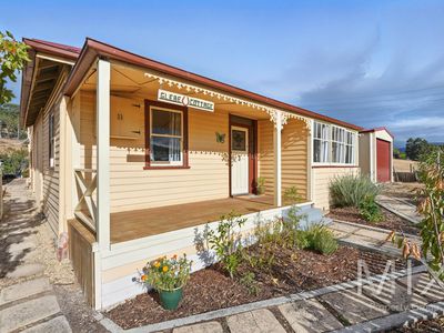 23 Glebe Road, New Norfolk