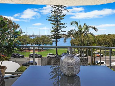 10 / 62-68 River Esplanade, Mooloolaba