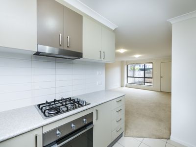 20 / 141 MAPLETON AVENUE, Harrison