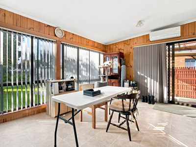 1 Geale Street, George Town