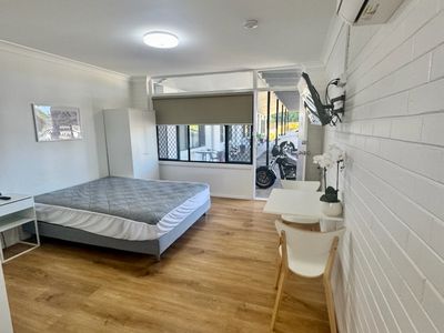 3 / 175 Baraang Drive, Broadwater