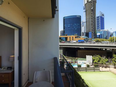 307 / 112 Mounts Bay Road, Perth