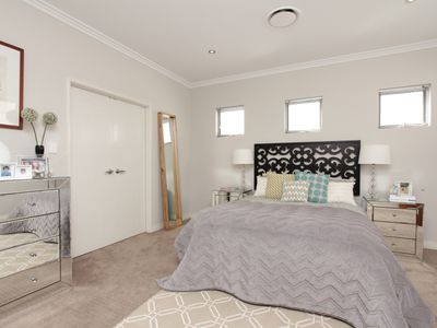 6 Barrow Crescent, North Coogee