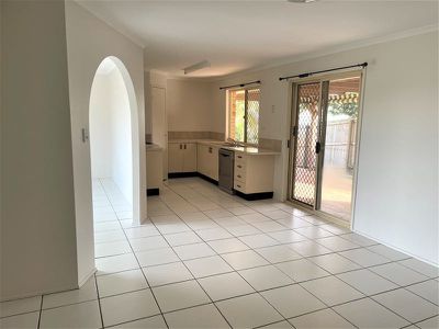 2 Mahala Court, Rochedale South