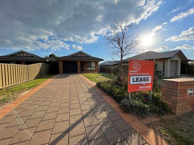 3A John Brass Place, Dubbo