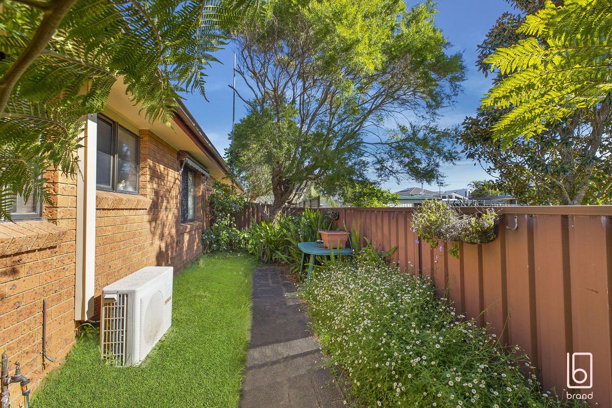 4 / 6-8 Crown Street, Toukley