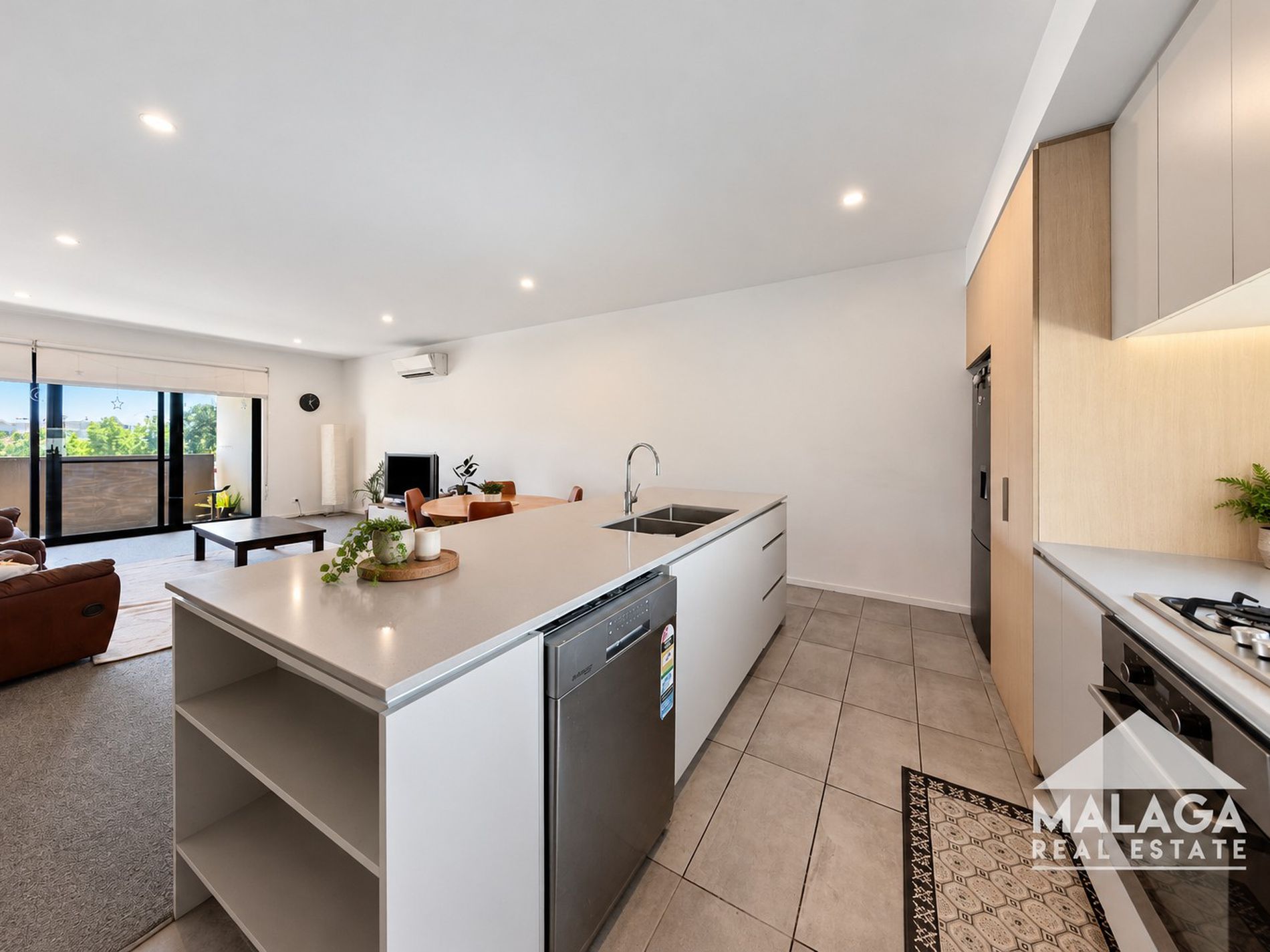 21 Callow Walk, St Albans