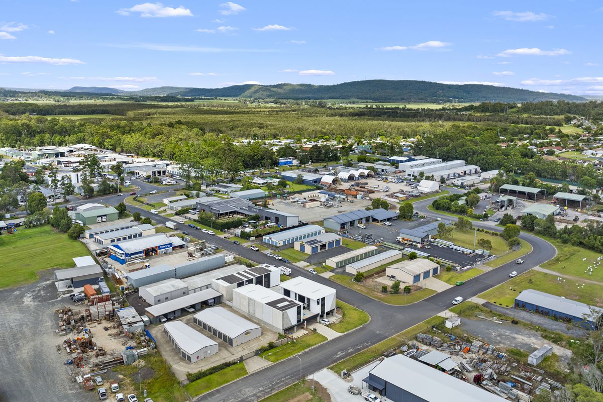 BASE - Unit 7 / 10 Think Road, Townsend