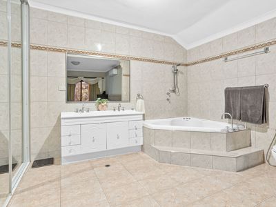 30 Bateman Road, Mount Pleasant