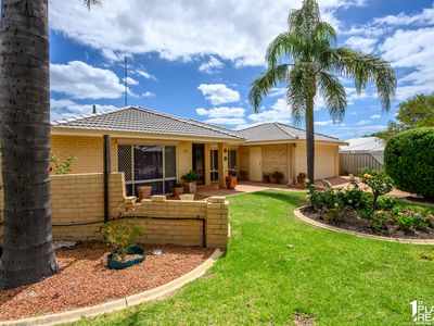 25 Templetonia Promenade, Halls Head