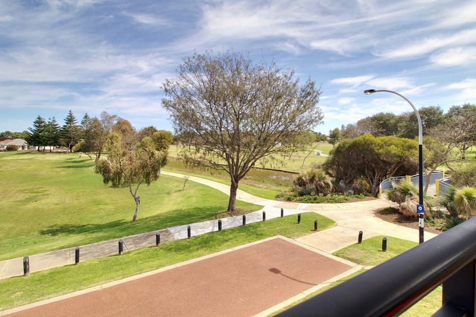 14 Lyttleton Street , Rockingham