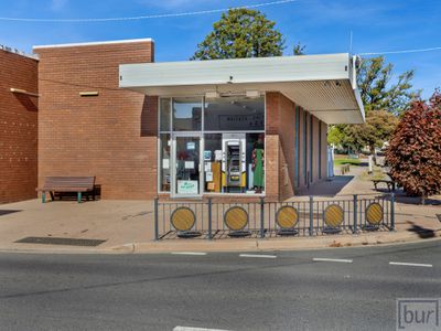 102 Main Street, Rutherglen