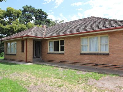 475 Ballarat Road, Batesford