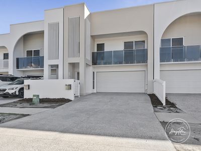 121 Attenborough Drive, Banya