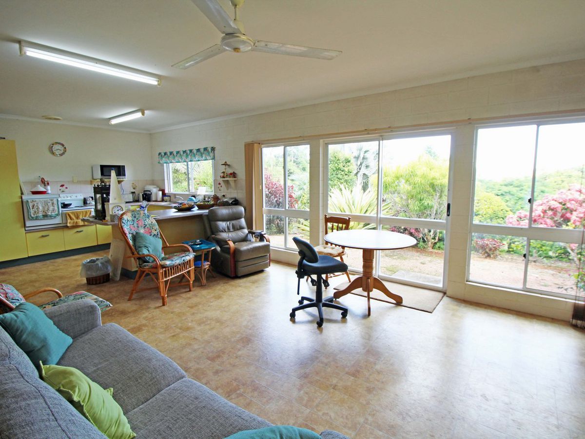 Lake Eacham
