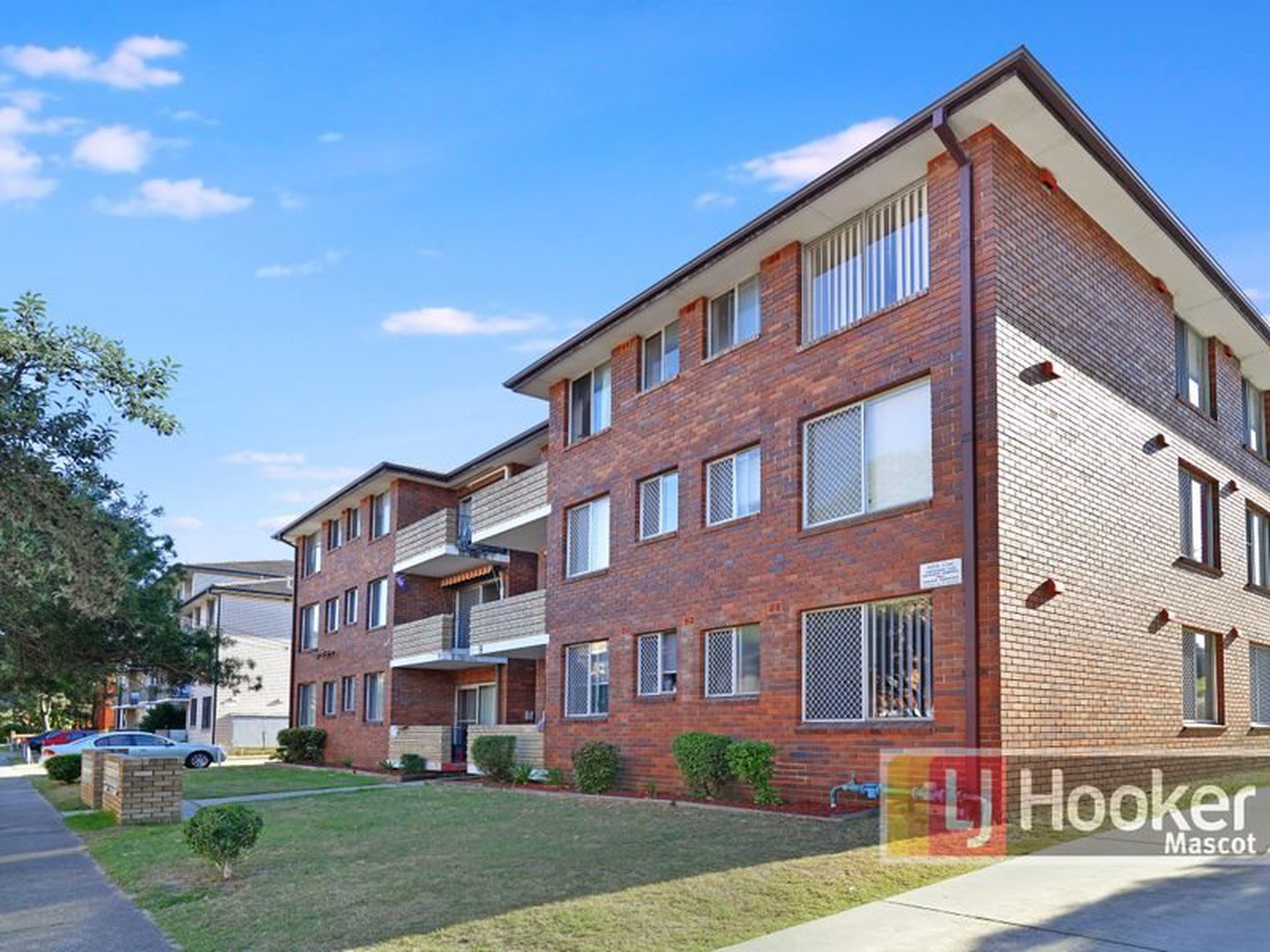 22 / 9 Grace Campbell Crescent, Hillsdale