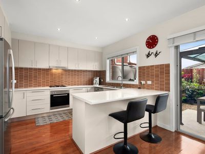 3 / 5 Fraser Court, Jacana