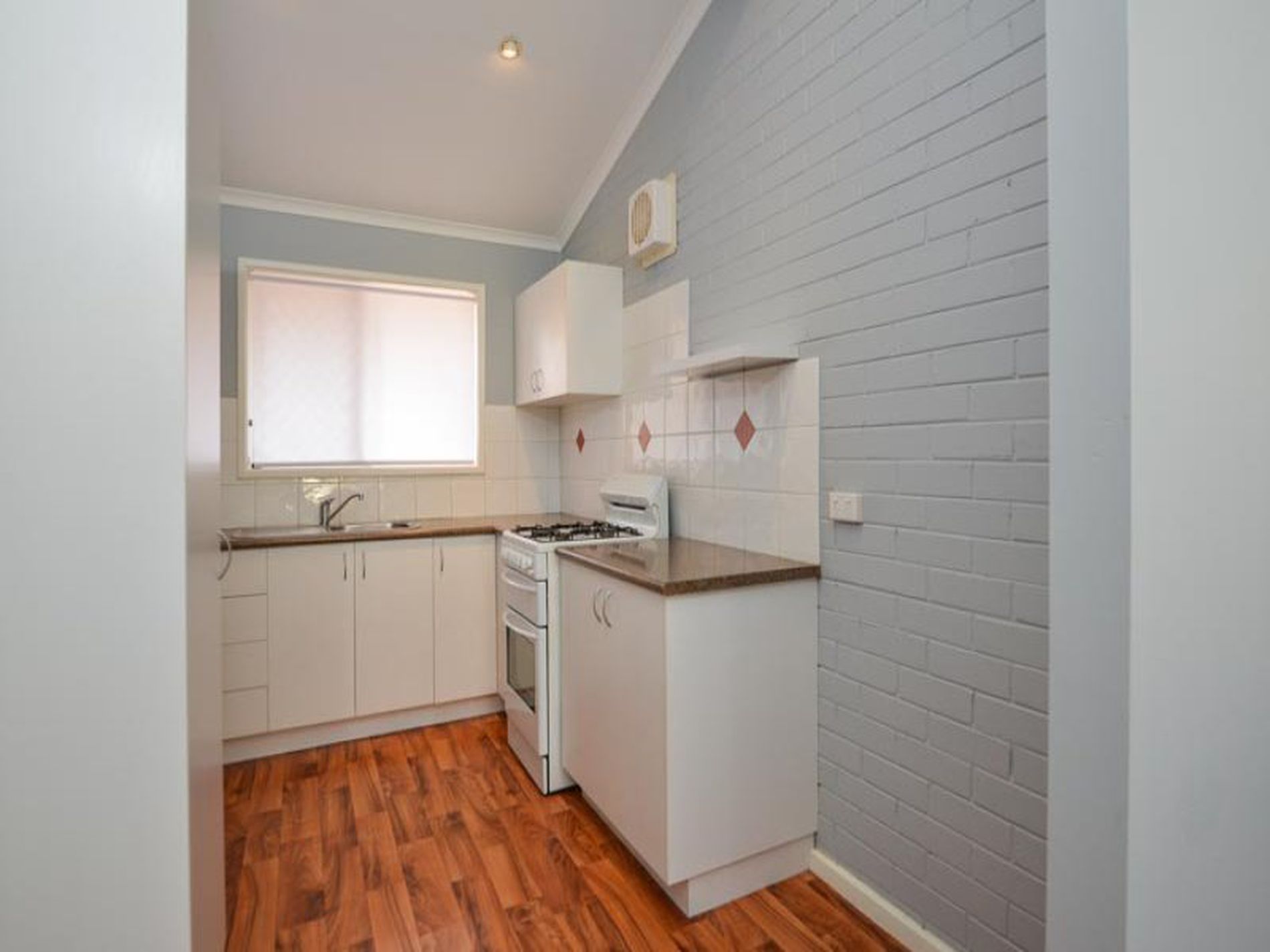 5 / 7 Britannia Place, South Kalgoorlie