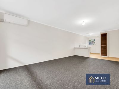 4 / 28 Minogue Crescent, Hoppers Crossing