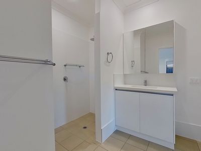 6 Fountain Circuit, Dubbo