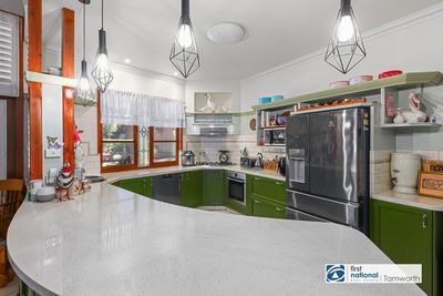 101 Ebsworth Street, Tamworth