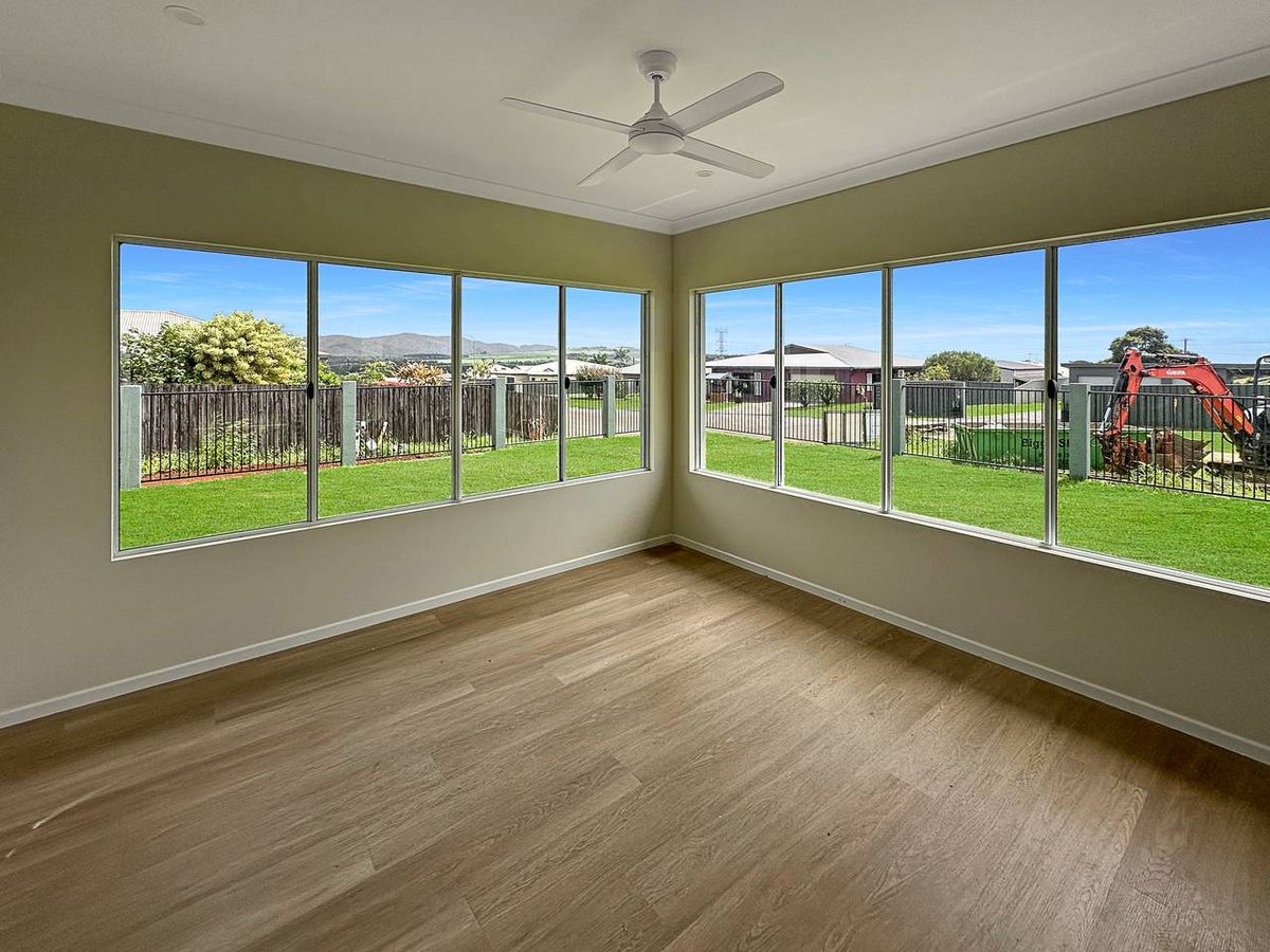 15 Waller Street, Atherton