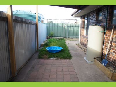4 / 17 Stawell Road, Horsham