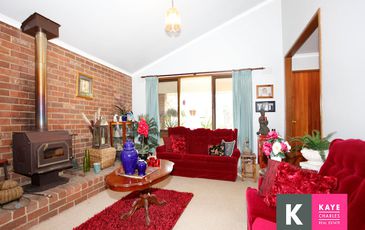 8 Morris Road, Beaconsfield Upper