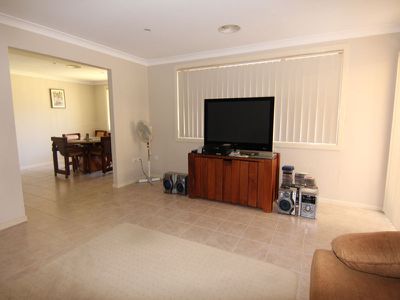 4 Friendship Key, Forster